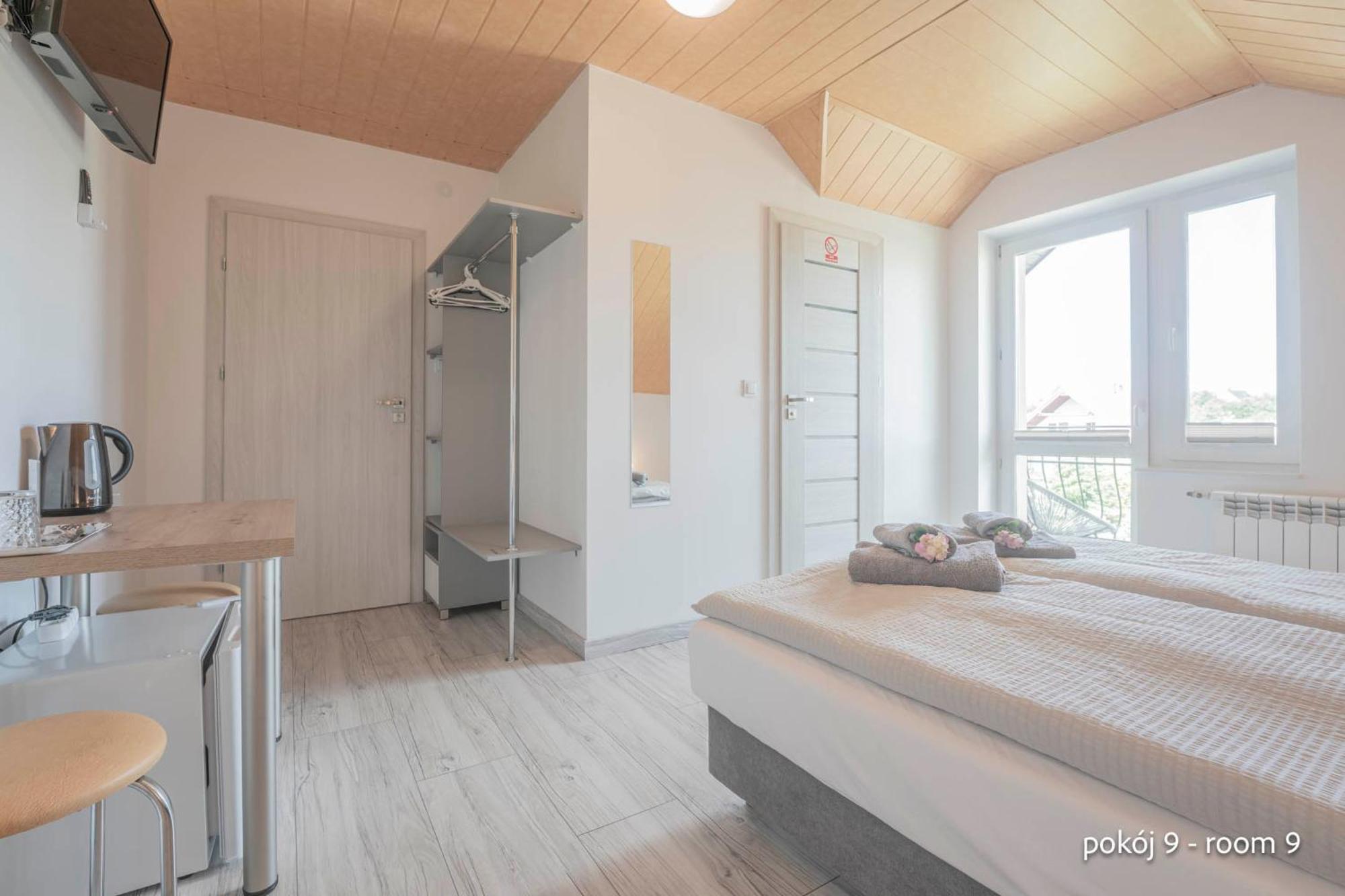 Remus House Apartments - Idealny Dla Par & Tylko 2-Osobowe Pokoje, Dzieci Od 12 Lat, Bezplatny Parking Jastrzębia Góra Exterior foto